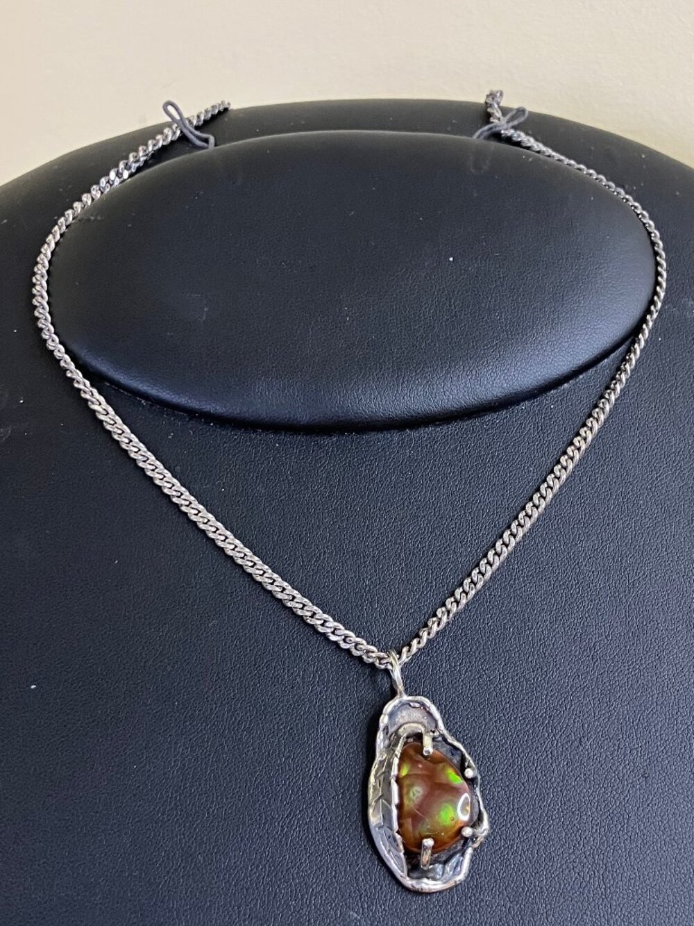 Mexican Fire Agate Pendant Necklace Vintage 925 Silver Cuban Chain